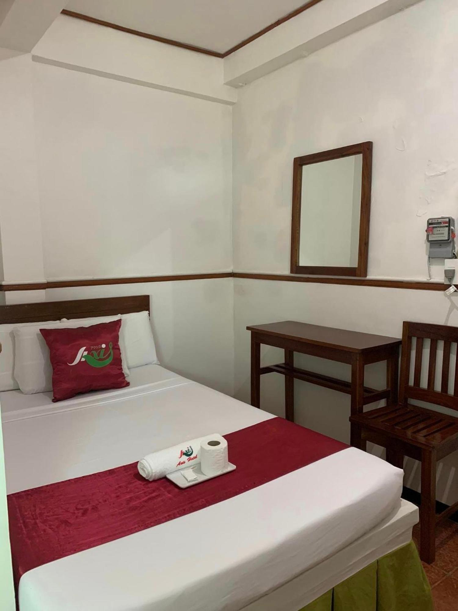 Axis Pension Hotel Île de Mactan Extérieur photo